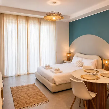 شقة فندقية Axxis Beachfront Sea View مامايا