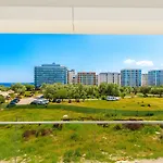 Axxis Beachfront Sea View Lejlighedshotel Mamaia