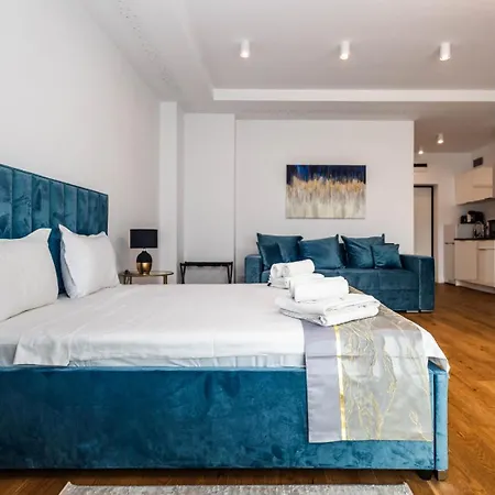 Axxis Beachfront Sea View 3*